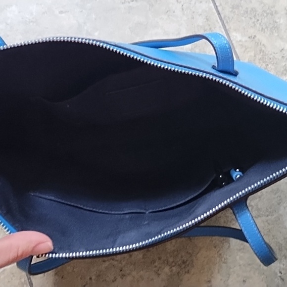 Purse - Picture 3 of 3